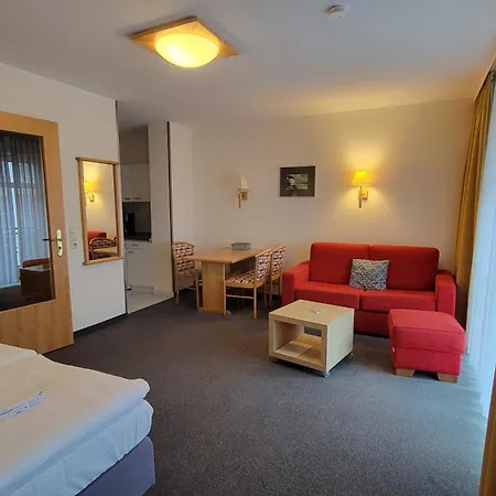 Appartement 1 Im Haus Huehnergott Sellin (Rugen)