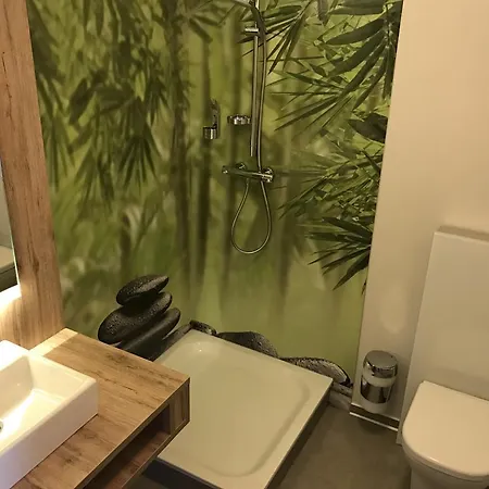 1 Im Haus Huehnergott Appartement Sellin (Rugen)