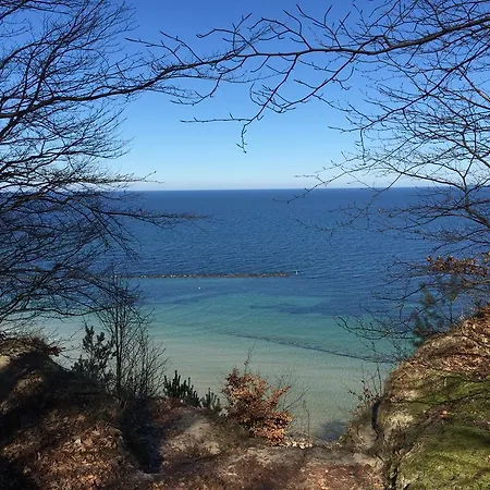 1 Im Haus Huehnergott Appartement Sellin (Rugen)